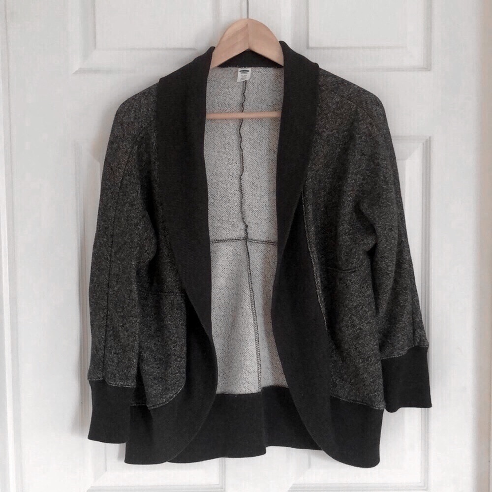 Old Navy dark grey cardigan
